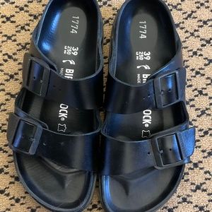 Birkenstock 1774 black leather Arizona size 39 narrow